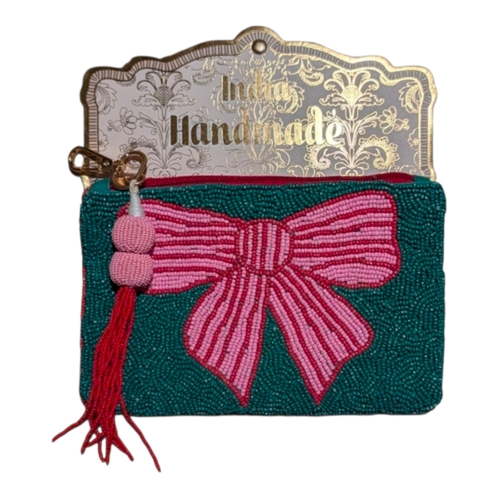 💕▪️Wandering Moon ▪️Handmade Beaded Coin Pouch with Pink Bow